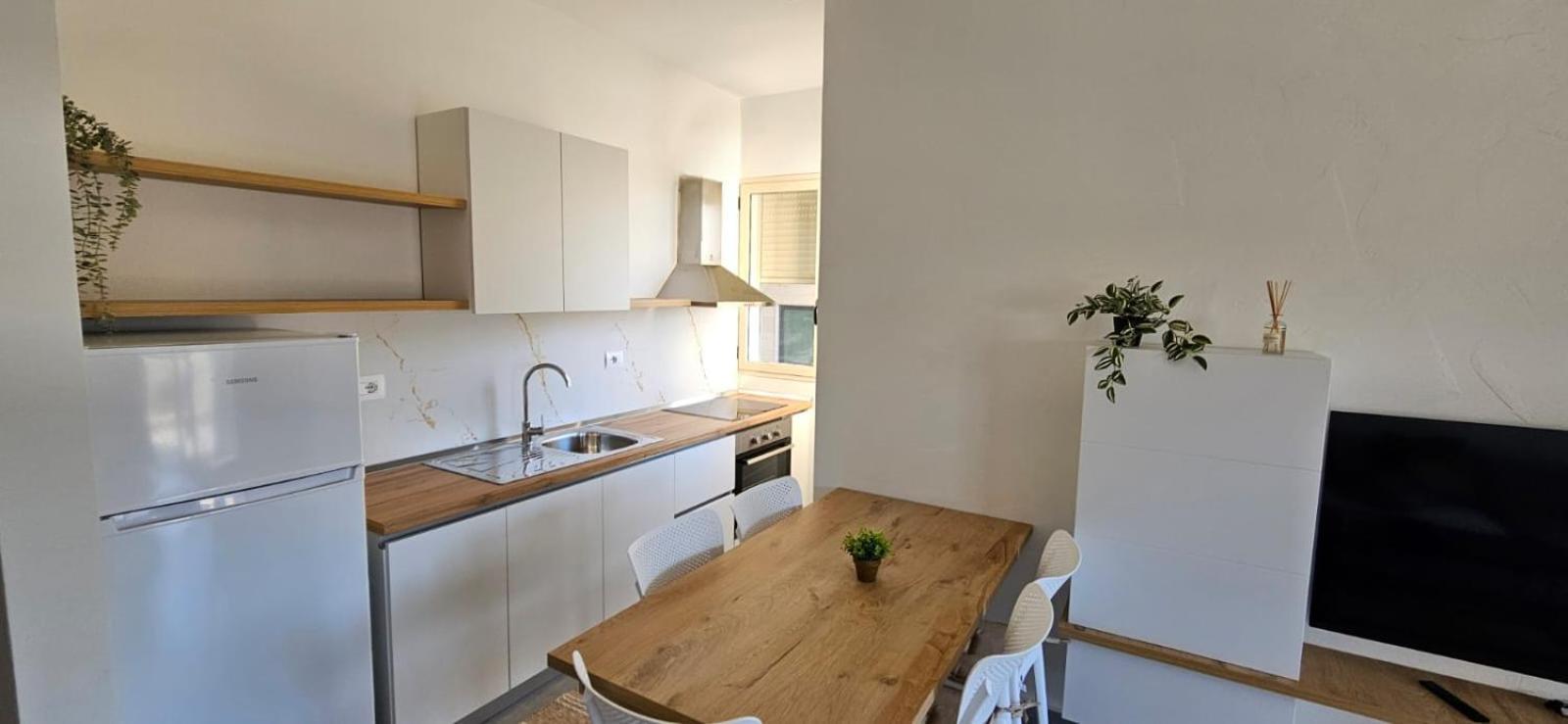 Vacation Station Sea View Apartament Avlonya Dış mekan fotoğraf