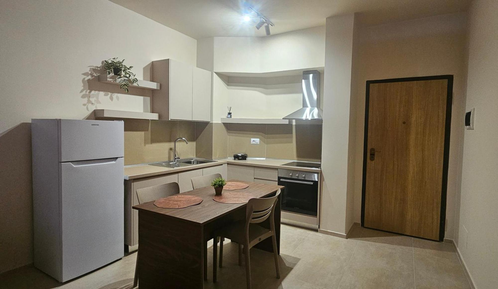 Vacation Station Sea View Apartament Avlonya Dış mekan fotoğraf
